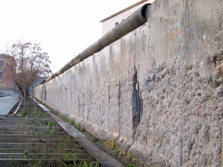 DDR-Opferrenten und Zuwendungen werden erstmals erhöht DDR-Opferrenten und Zuwendungen werden erstmals erhöht