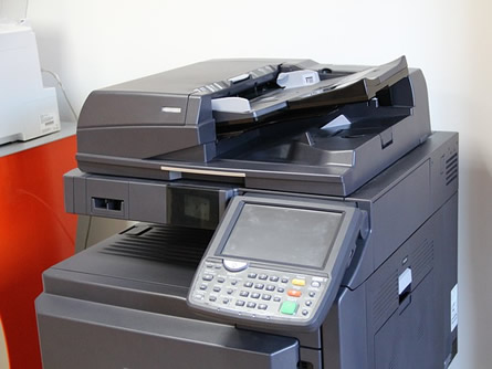 Büroausstattung für kleine Unternehmen - Einzelgeräte oder Multifunktionsgeräte? Büroausstattung für kleine Unternehmen - Einzelgeräte oder Multifunktionsgeräte?