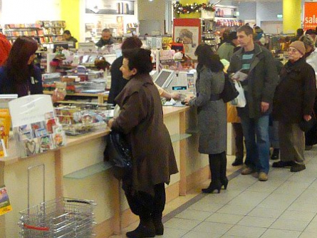 Einzelhandelsumsatz im Mai leicht gesunken