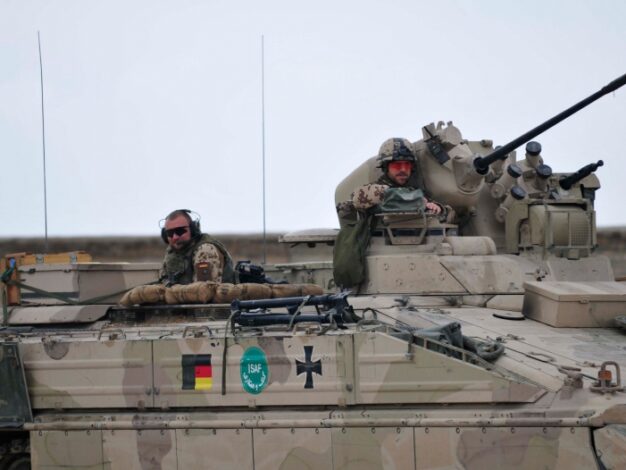 Linke: Arbeitsagenturen sollten keine Stellen der Bundeswehr anbieten