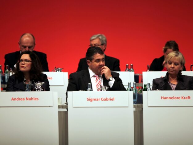 Nahles, Gabriel und Kraft auf dem SPD-Parteitag in Leipzig, über dts Nachrichtenagentur
