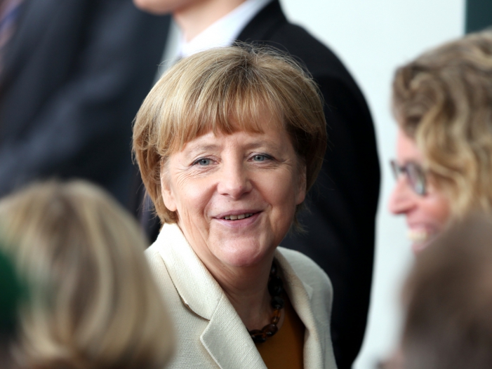 CDU-Parteitag beginnt - Applaus für Merkel