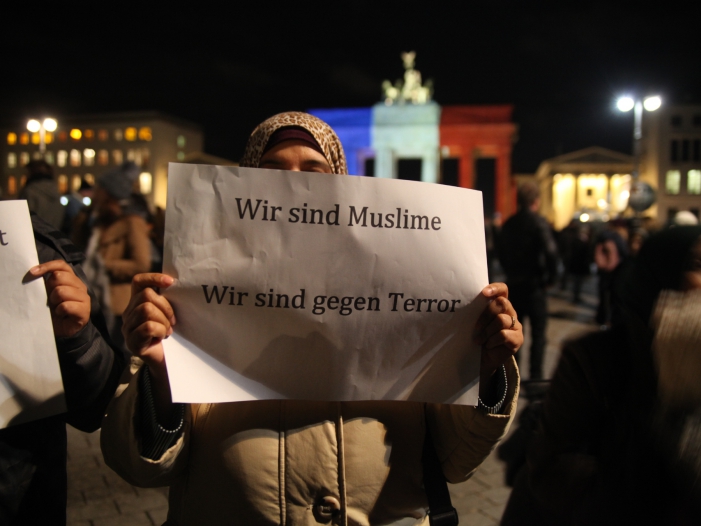 Muslime demonstrieren am 14.11.2015 gegen Terror, über dts Nachrichtenagentur