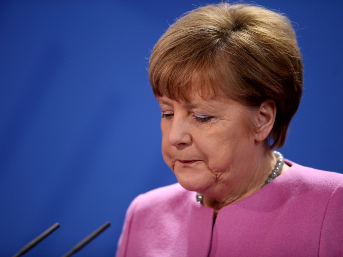 Keine Überlebenden nach Flugzeugabsturz in Russland - Merkel kondoliert