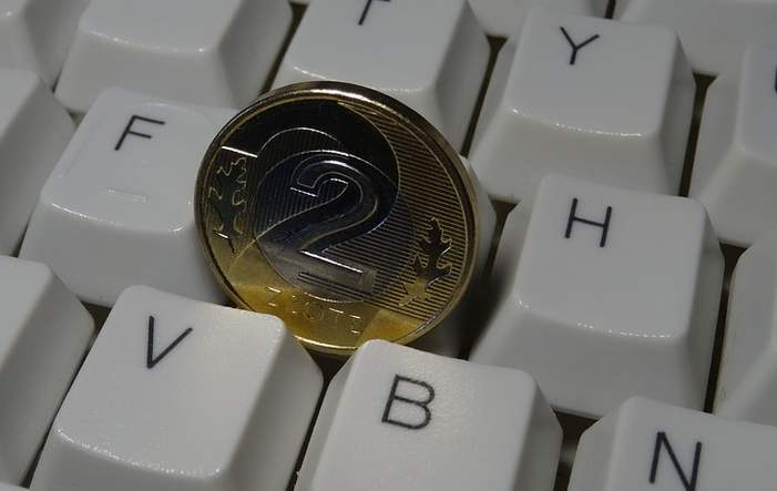 Mehrheit benutzt Bezahldienste wie PayPal und Co