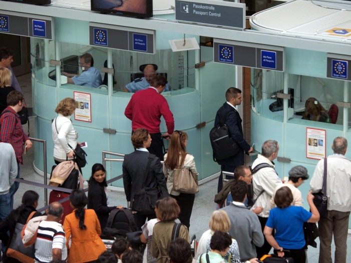 Deutschland lehnt mehr Visa-Anträge von Ausländern ab