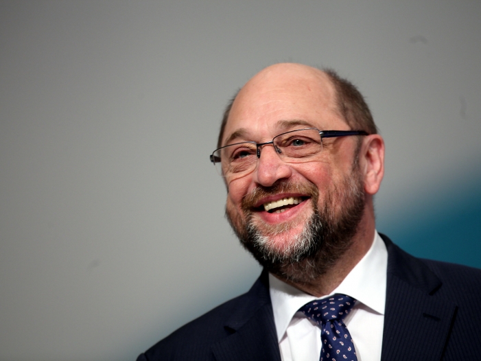 Schulz stellt sein Arbeitsprogramm als Kanzler vor