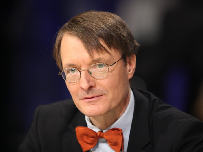 Lauterbach: Beiträge für PKV-Versicherte könnten sich verdoppeln Lauterbach: Beiträge für PKV-Versicherte könnten sich verdoppeln