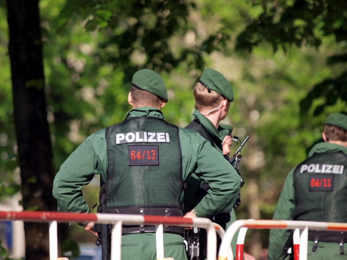 Geheimdienst warnt vor IS-Angriffen mit Chemikalien Geheimdienst warnt vor IS-Angriffen mit Chemikalien