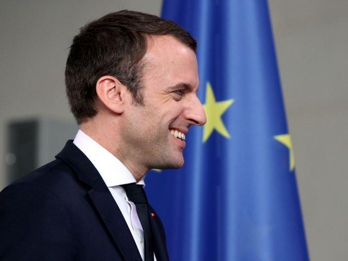 Gabriel würdigt Macron als "Visionär für Europa"