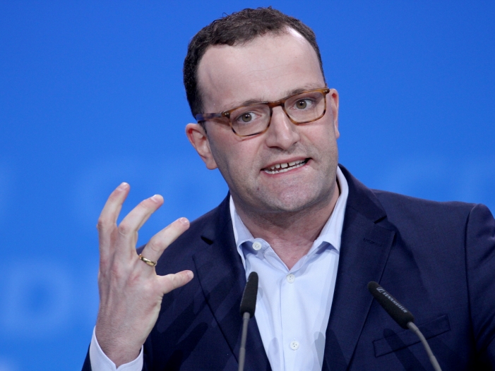 Grünen-Chefin Baerbock von Spahn genervt