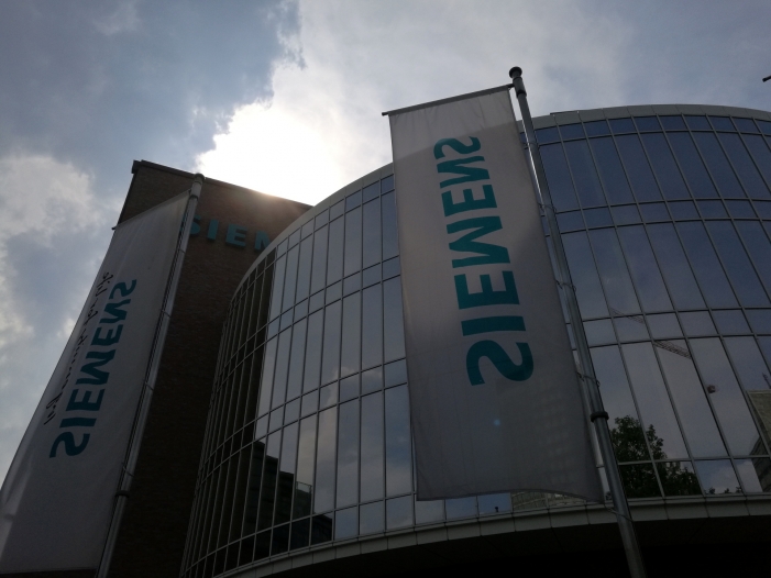 IG Metall stellt Siemens-Vorstand Ultimatum