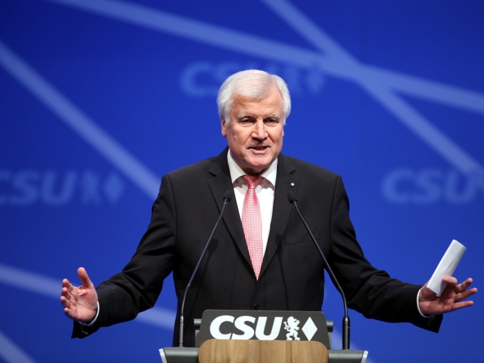 BAMF-Personalvertreter vermissen Unterstützung durch Seehofer