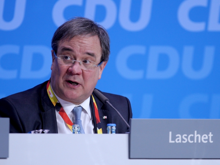 Laschet: CDU-CSU-Bruch würde Demokratie gefährden Laschet: CDU-CSU-Bruch würde Demokratie gefährden