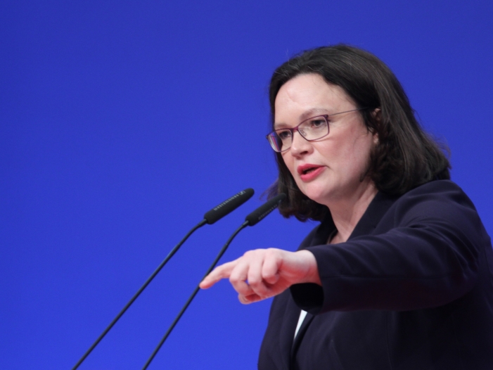 Nahles wirft Union AfD-Rhetorik vor