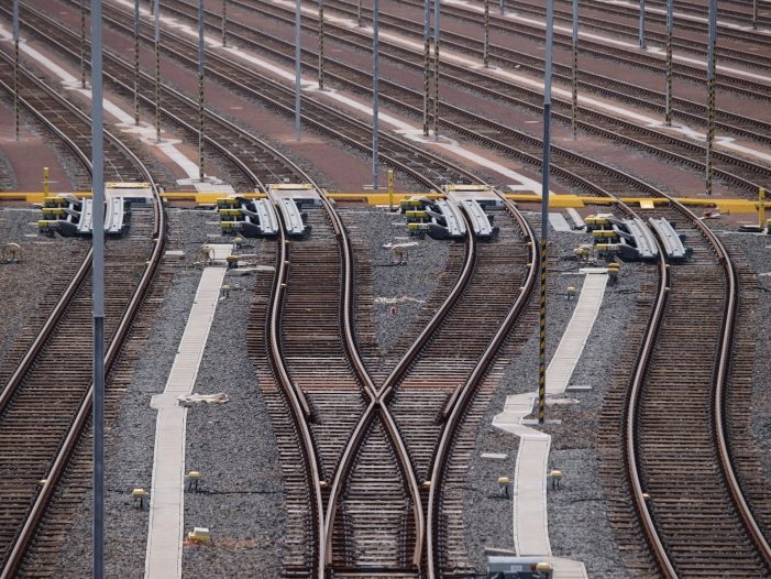 Deutsche Bahn will Glasfasernetz öffnen