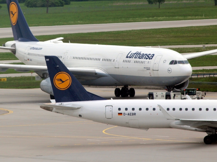 Flughafen-Chefs greifen Lufthansa vor Luftfahrtgipfel an