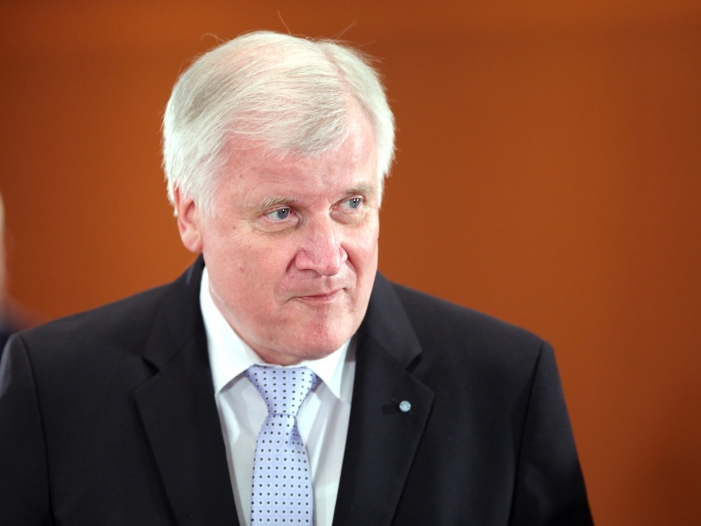 Seehofers "Heimat"-Abteilung wird kleiner