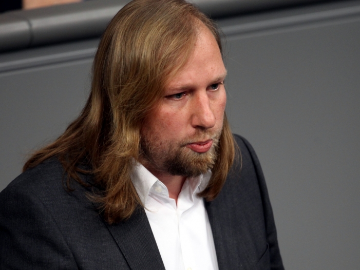Hofreiter kritisiert "Werbeaktion" des Kraftfahrtbundesamts