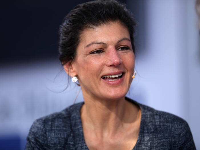 Sammlungsbewegung "Aufstehen" plant Bundeskongress