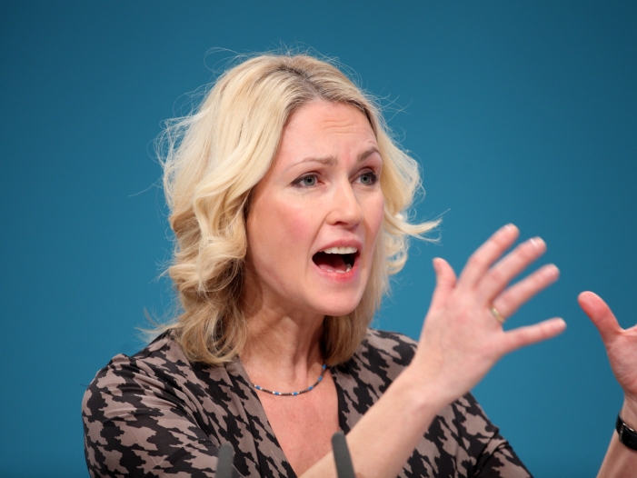 Schwesig fordert "Durchgreifen" gegen Konzerne