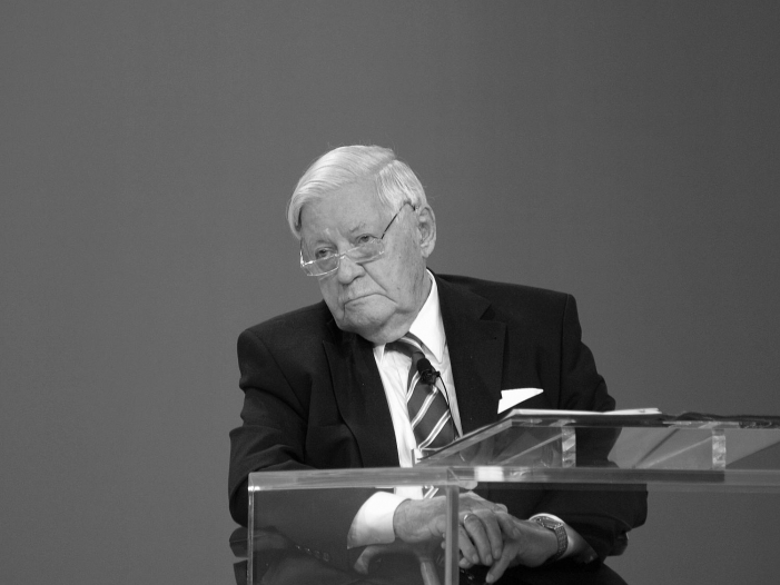 Bundespräsident: Helmut Schmidt war nicht autoritär