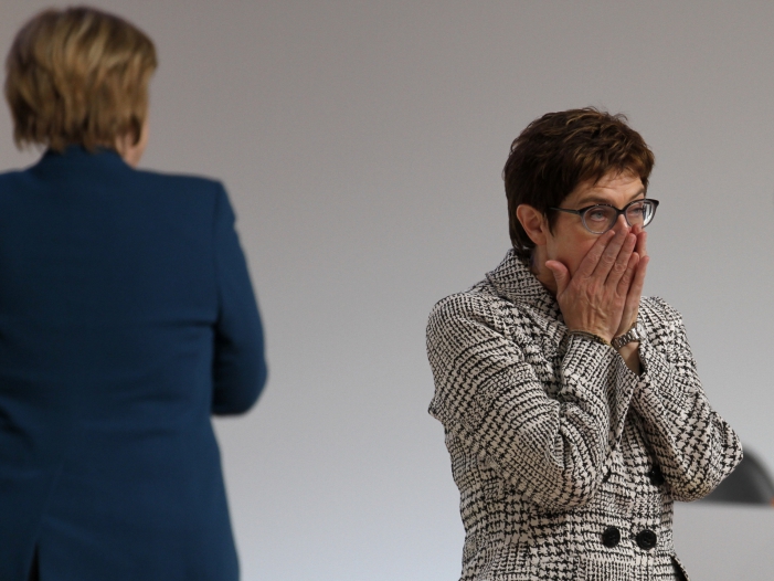 Programm für die CDU-Debatte über Merkels Flüchtlingspolitik steht