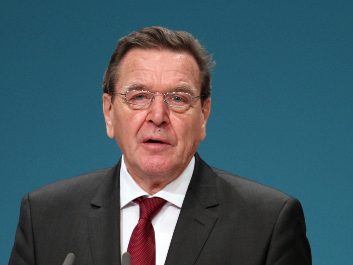 SPD-Vize kritisiert Äußerungen von Gabriel und Schröder