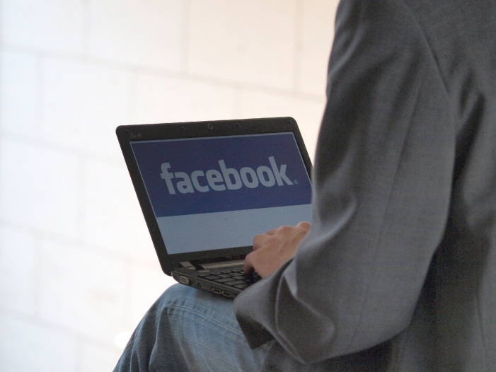 SPD will Musterklage gegen Internetkonzerne
