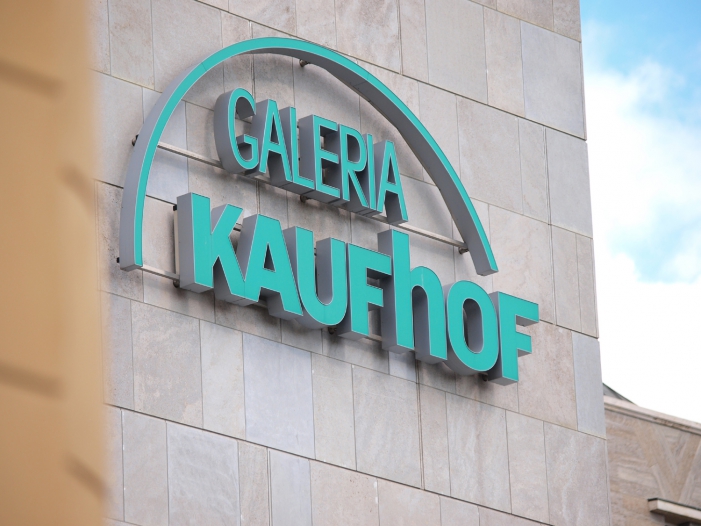 Karstadt und Kaufhof setzen auf Galeria als gemeinsame Marke Karstadt und Kaufhof setzen auf Galeria als gemeinsame Marke