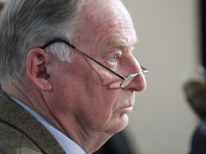 Gauland wirft Gauck Heuchelei vor