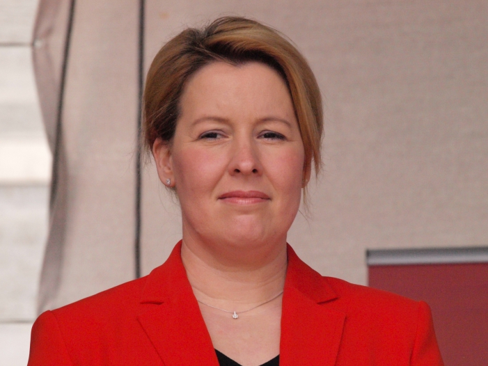 Giffeys Doktortitel: Plagiatsjäger kritisiert Entscheidung