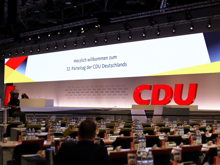 Machtkampf auf CDU-Parteitag vorerst abgesagt
