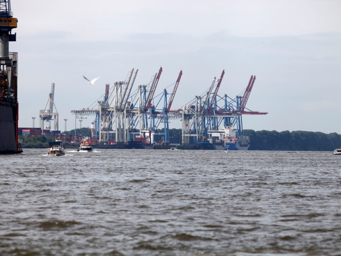 Nord-Umweltminister fordern Steckdosen-Pflicht für Schiffe in Häfen 