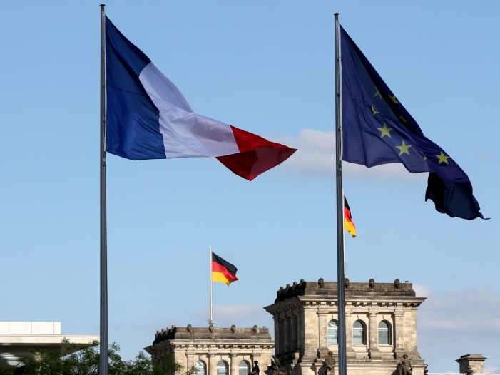 Röttgen verlangt neue Haltung gegenüber Frankreich