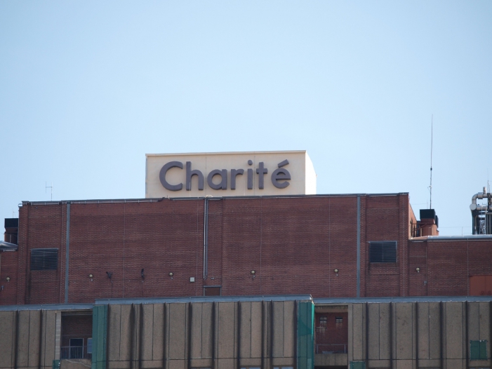 Charité-Chefvirologe fürchtet Corona-Welle im Herbst Charité-Chefvirologe fürchtet Corona-Welle im Herbst