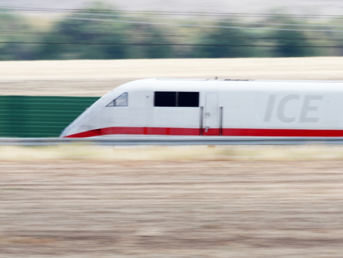 Bahn stoppt wegen Corona fast alle Werbekampagnen