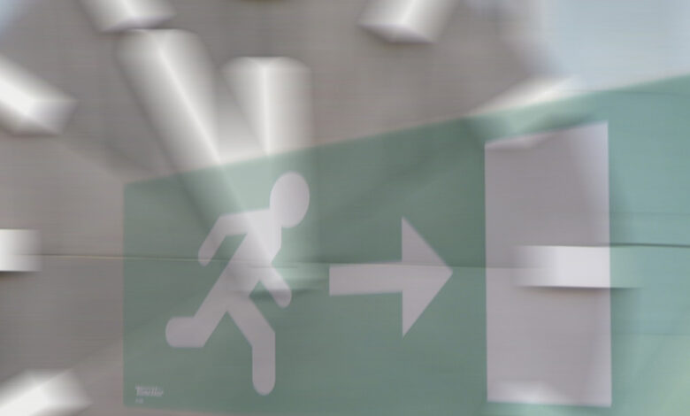 Hektische Zeiten: Tipps gegen Stress, Belastungsstörungen und Burn-out Hektische Zeiten: Tipps gegen Stress, Belastungsstörungen und Burn-out