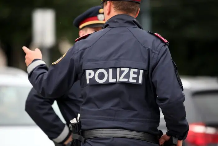 Mindestens drei Tote bei Anschlag in Wien - Islamistisches Motiv 