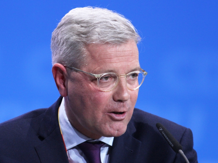 Röttgen funkt wieder Signale für Kanzlerkandidatur von Söder Röttgen funkt wieder Signale für Kanzlerkandidatur von Söder