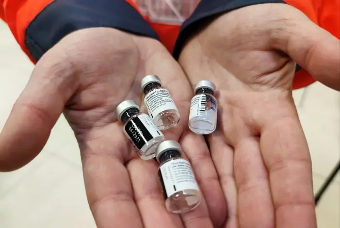 Bundesregierung fürchtete keine Engpässe bei Impfstoffproduktion 