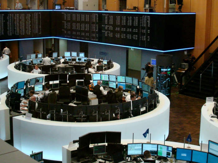 DAX leicht im Minus - Goldpreis stärker