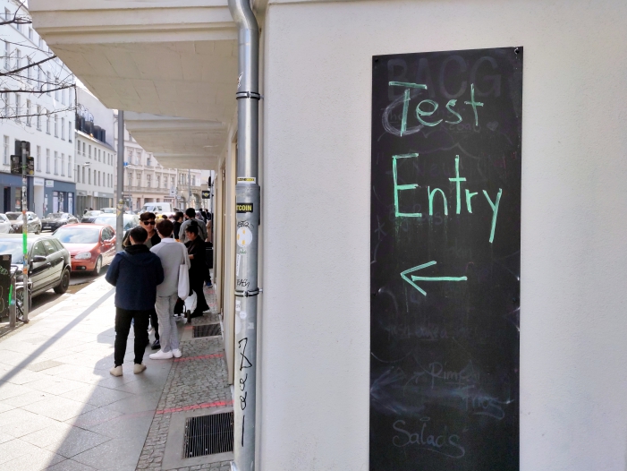 Lauterbach sieht "großen Spielraum" für indische Variante