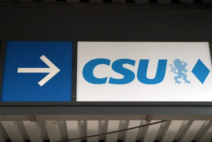 CSU lehnt Juniorpartnerschaft in Bundesregierung ab 