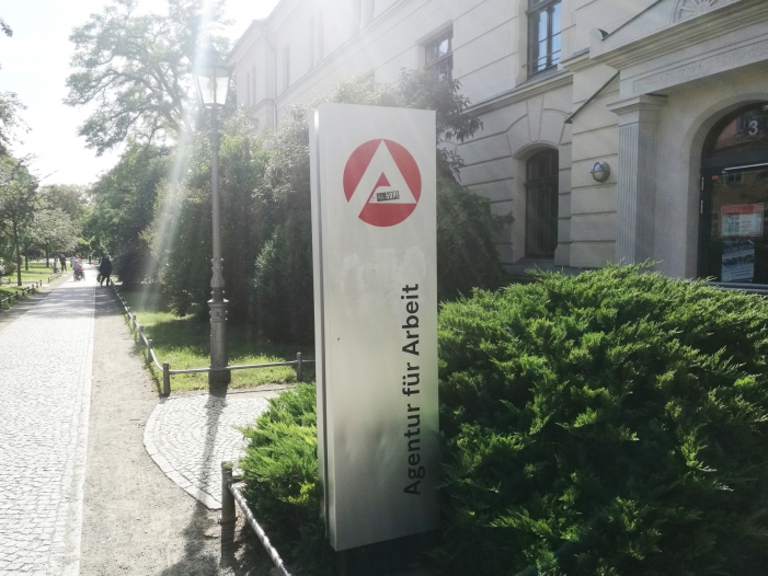 "Ampel" will Hartz IV in "Bürgergeld" umbenennen und Regeln lockern
