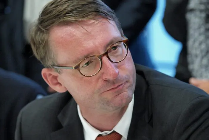 Sachsens Innenminister fordert Schnellprozesse bei Corona-Verstößen 