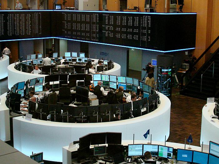DAX legt deutlich zu - Putins Optimismus ein Hoffnungsschimmer