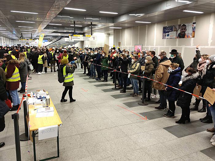 Pro Asyl: Über zehn Millionen Ukraine-Flüchtlinge möglich