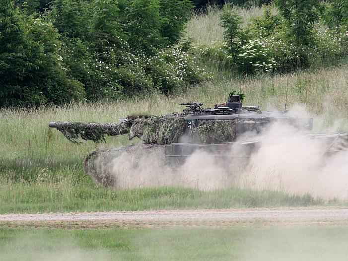 Estland fordert Deutschland zu höheren Verteidigungsausgaben auf