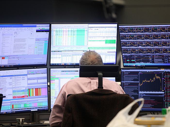 Dax bleibt am Mittag im Minus - Rezessionssorgen kommen zurück